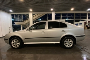 SKODA OKTAVIA