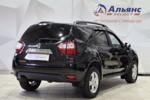 NISSAN TERRANO