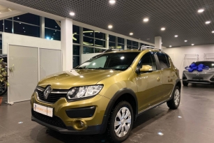 RENAULT SANDERO STEPWAY