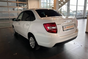 LADA GRANTA