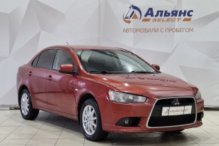 MITSUBISHI LANCER