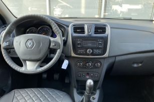 RENAULT LOGAN