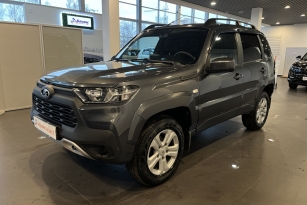 LADA NIVA TRAVEL