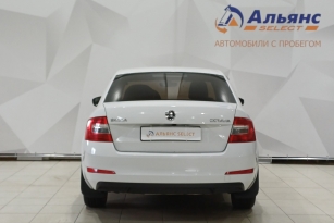 SKODA OKTAVIA