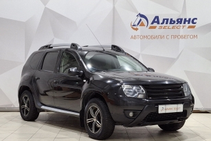 RENAULT DUSTER