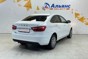 LADA VESTA