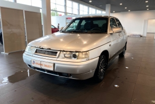 LADA 2110