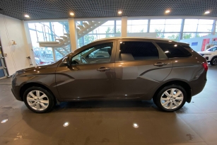 LADA VESTA
