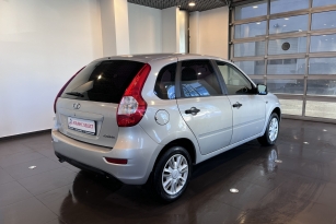 LADA KALINA