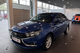 LADA VESTA