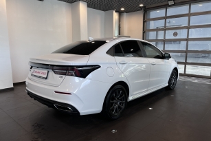 OMODA S5