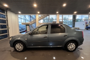 RENAULT LOGAN