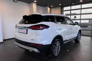 GEELY ATLAS PRO