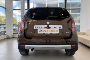 RENAULT DUSTER