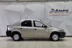 RENAULT LOGAN