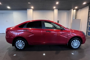 LADA VESTA