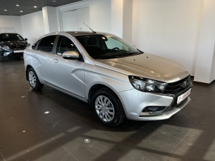 LADA VESTA