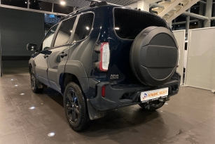 LADA NIVA TRAVEL