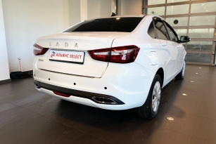 LADA VESTA