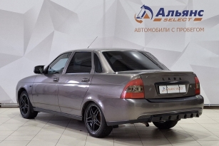LADA PRIORA