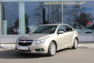 CHEVROLET CRUZE