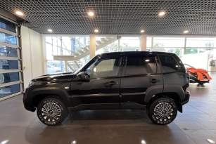 LADA NIVA TRAVEL