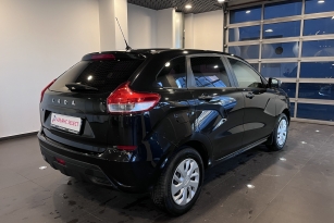 LADA XRAY
