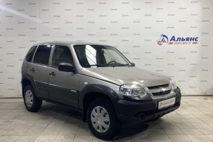 CHEVROLET NIVA