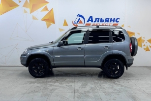 CHEVROLET NIVA