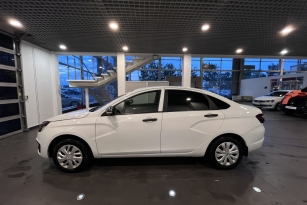 LADA VESTA