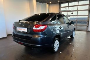 LADA GRANTA