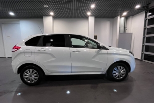 LADA XRAY