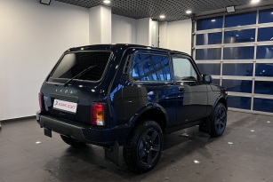 LADA 2121 (4X4)