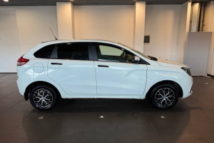 LADA XRAY