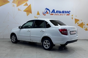 LADA GRANTA