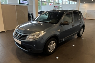 RENAULT SANDERO