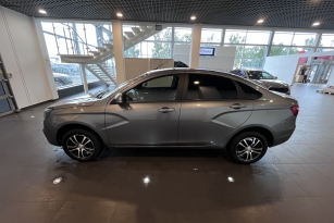 LADA VESTA