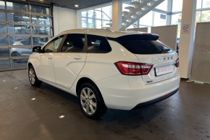 LADA VESTA