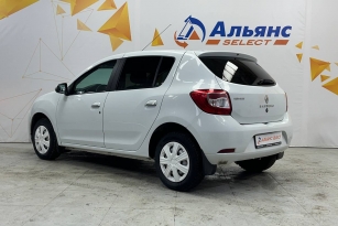 RENAULT SANDERO