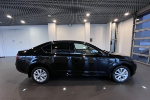 SKODA OKTAVIA