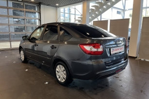 LADA GRANTA