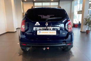 RENAULT DUSTER