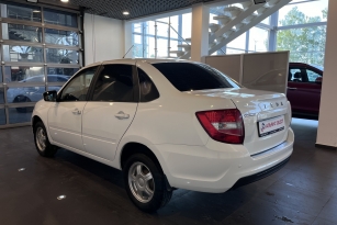 LADA GRANTA