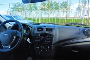 LADA GRANTA