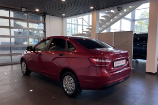 LADA VESTA