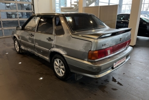 LADA 2115
