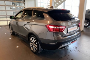 LADA VESTA