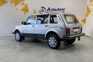 LADA 2131 (4X4)