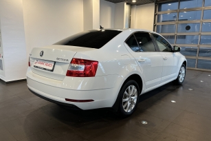 SKODA OKTAVIA