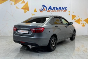 LADA VESTA